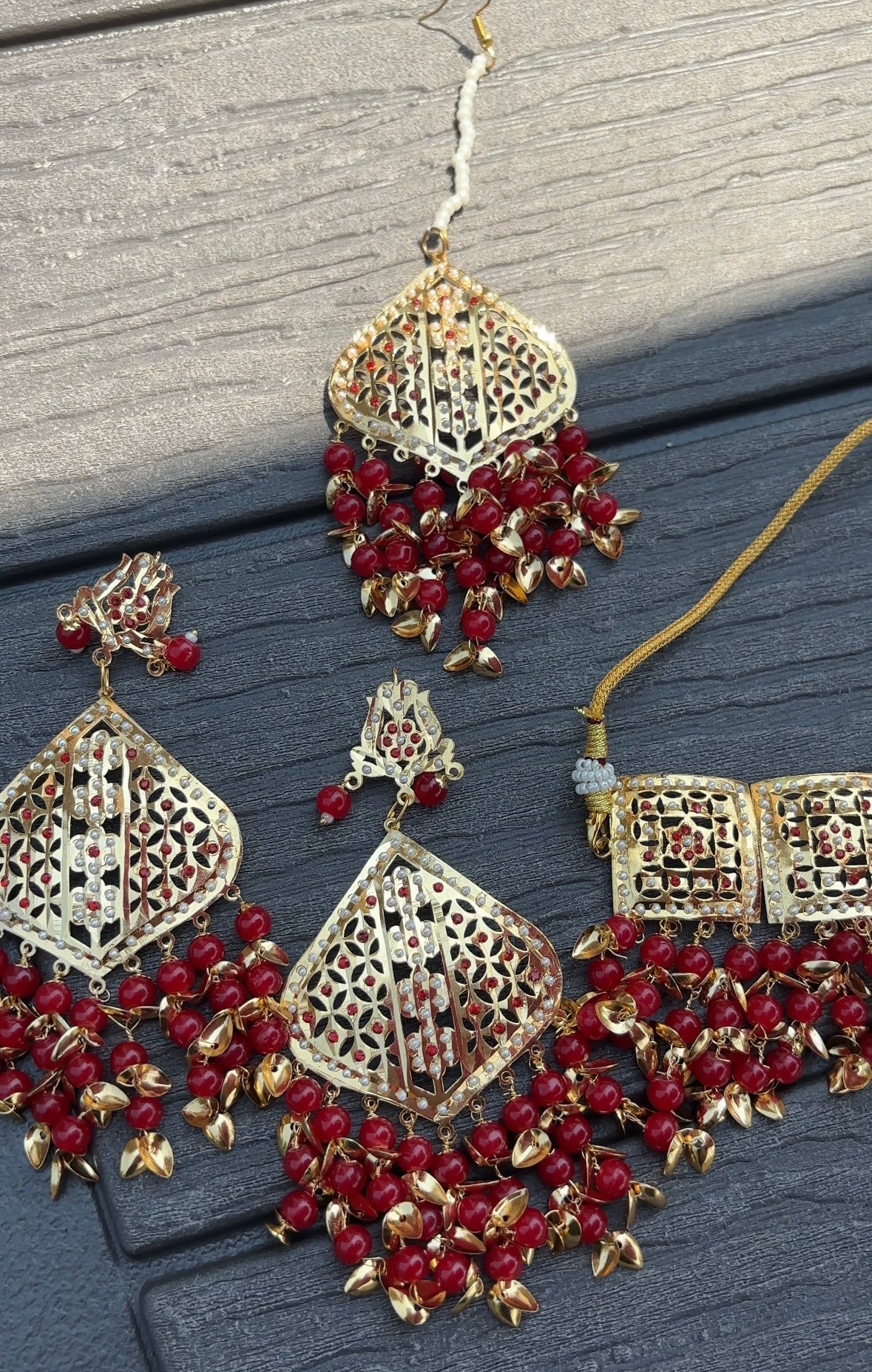 Red Pipal Patti Set