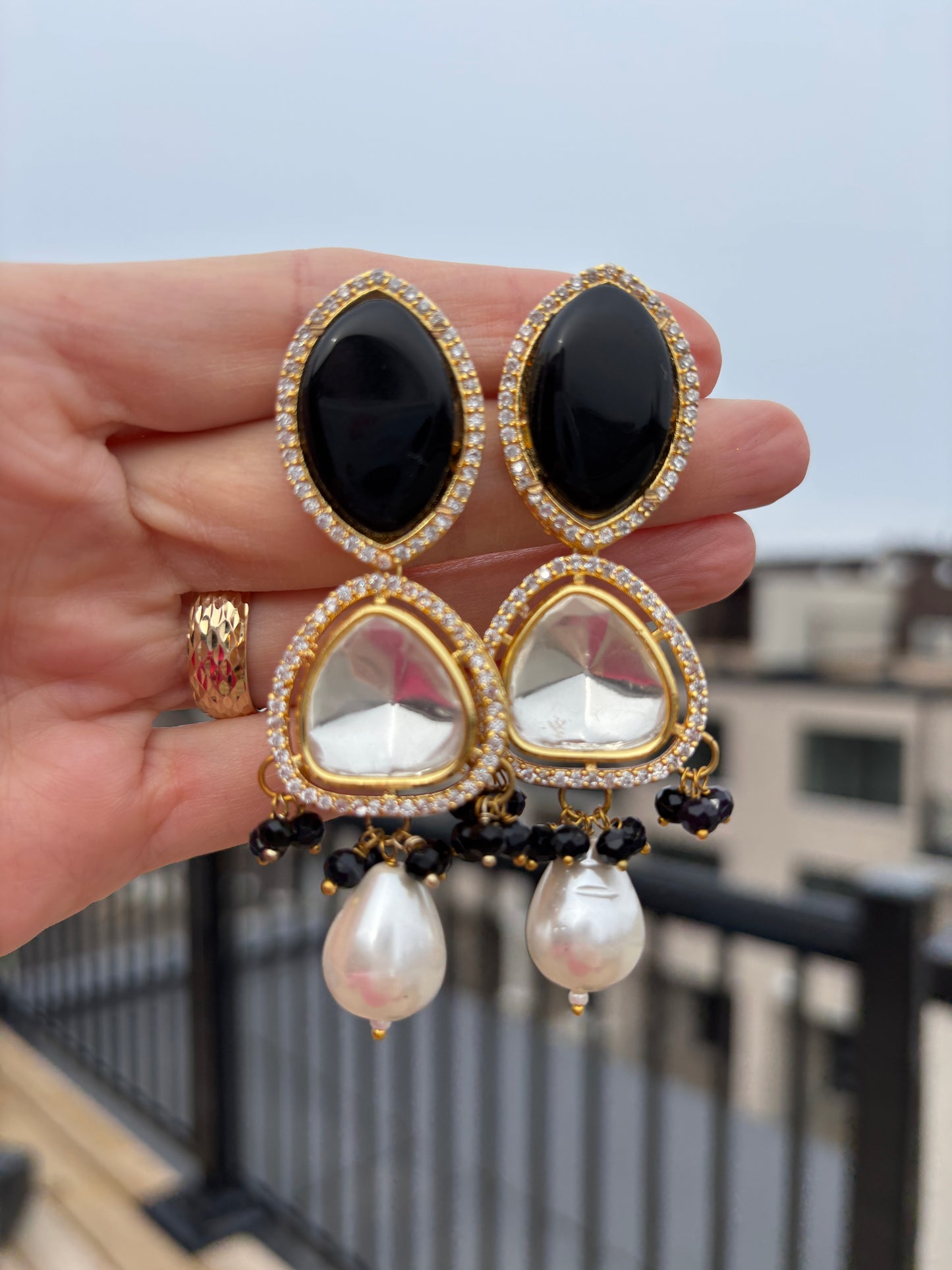 Shahee Earrings