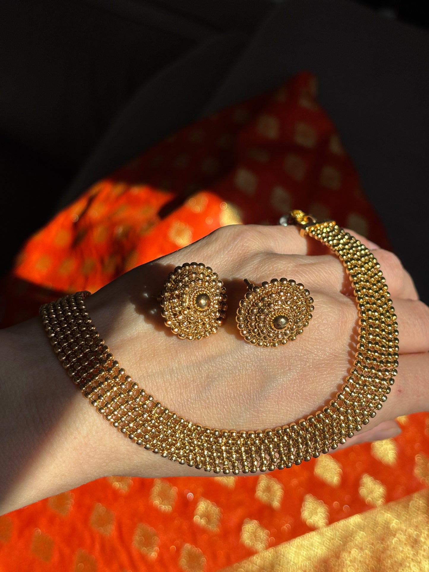 Rahi Necklace Set