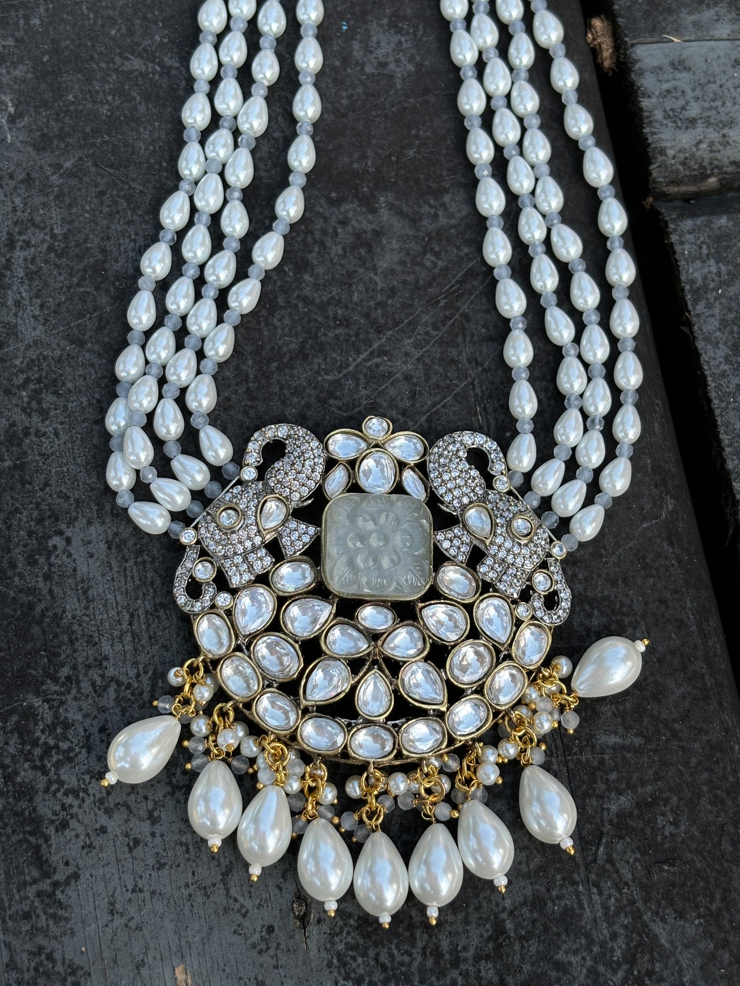 Kundan & Pearl Long Necklace Set | Begum’s Gems