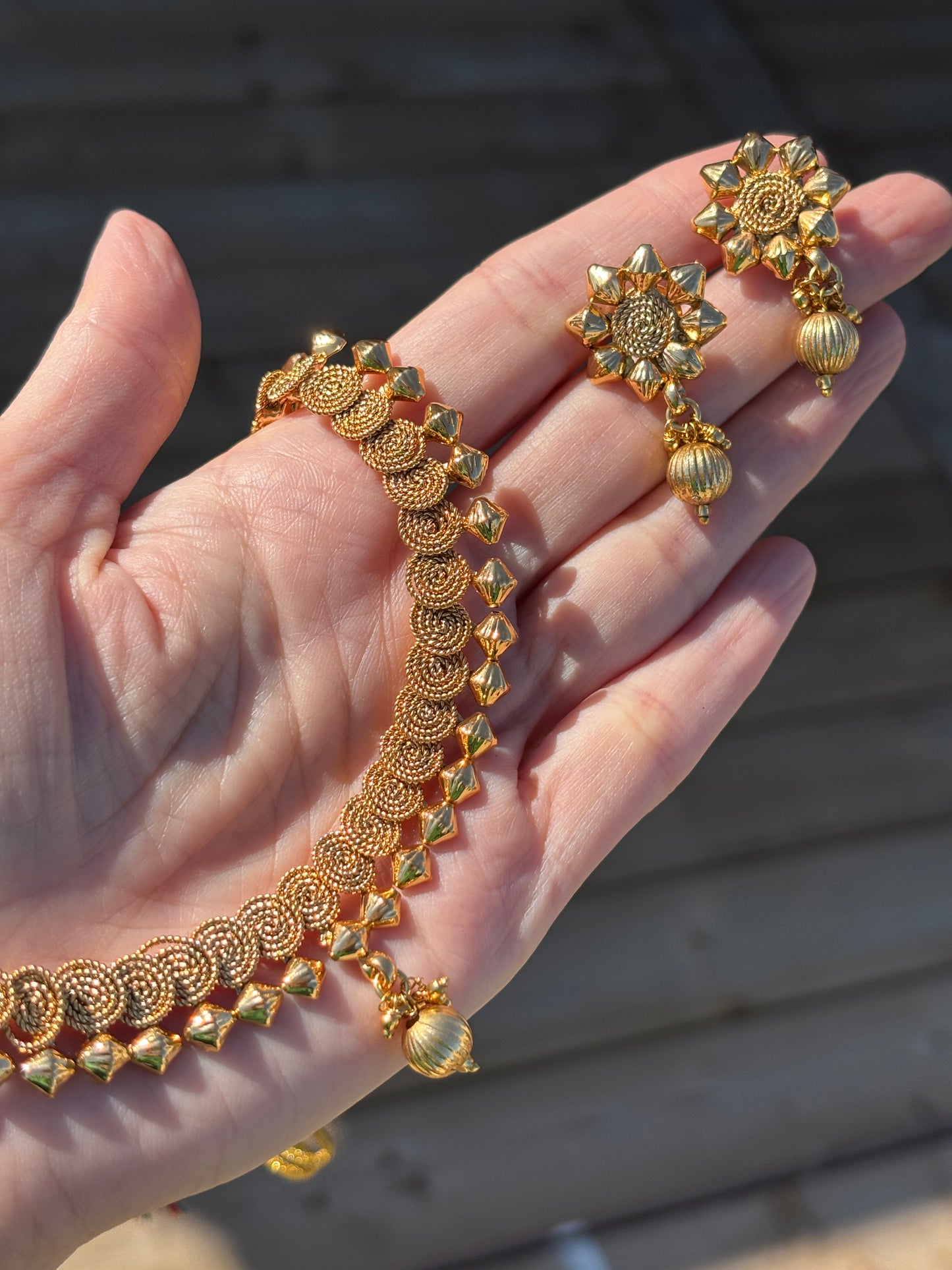 Biya Necklace Set