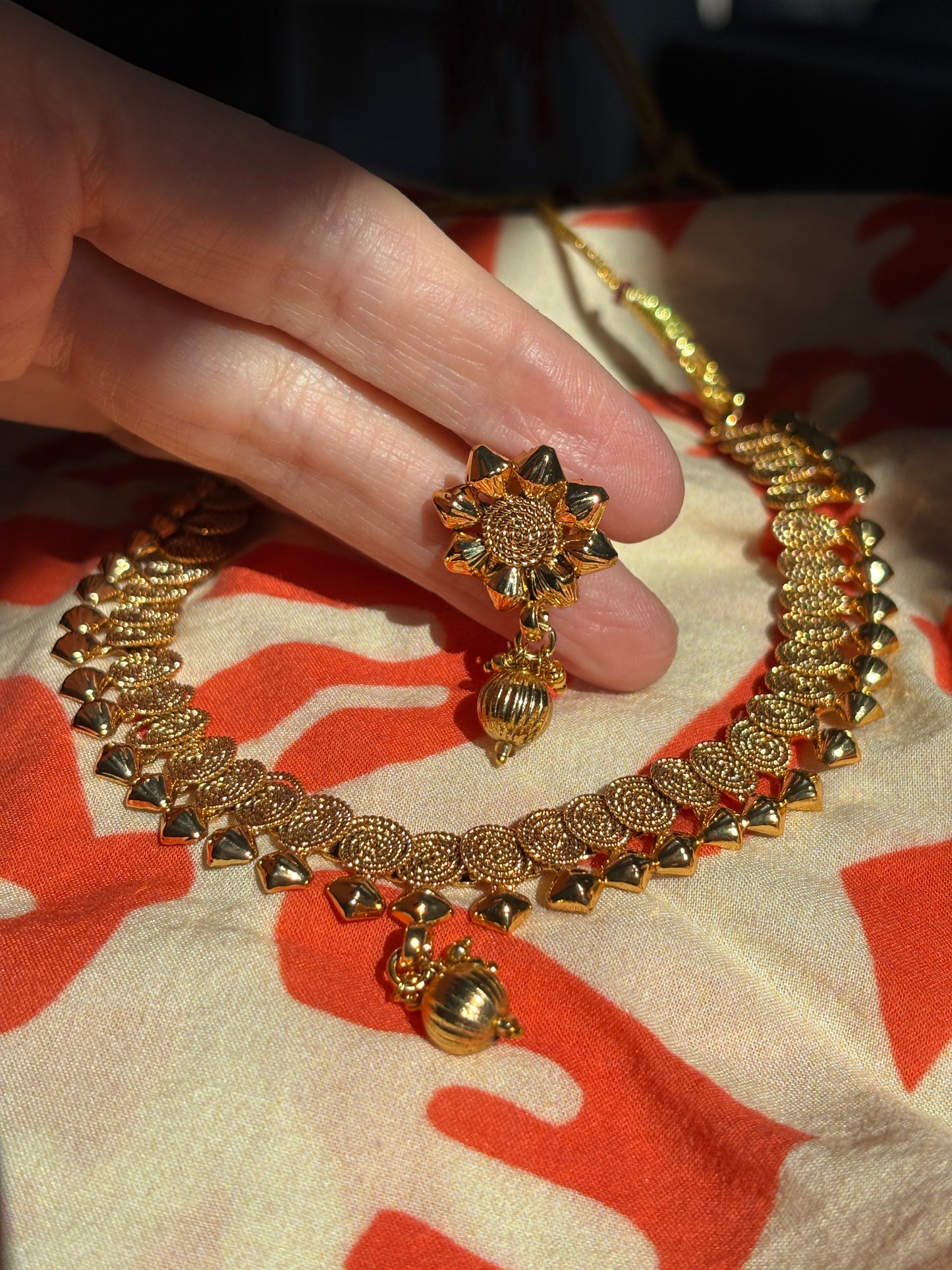 Biya Necklace Set
