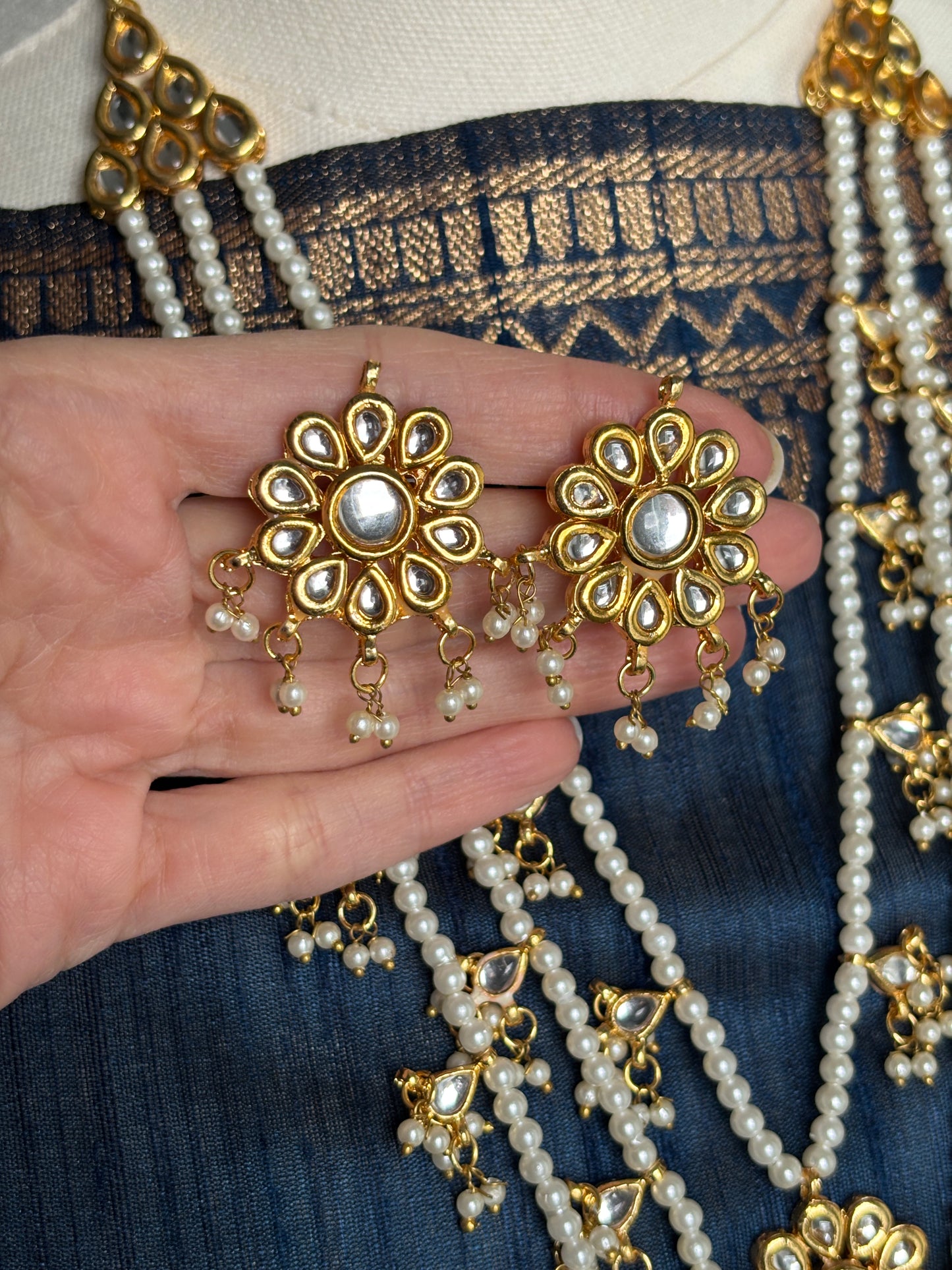 Kundan Layers