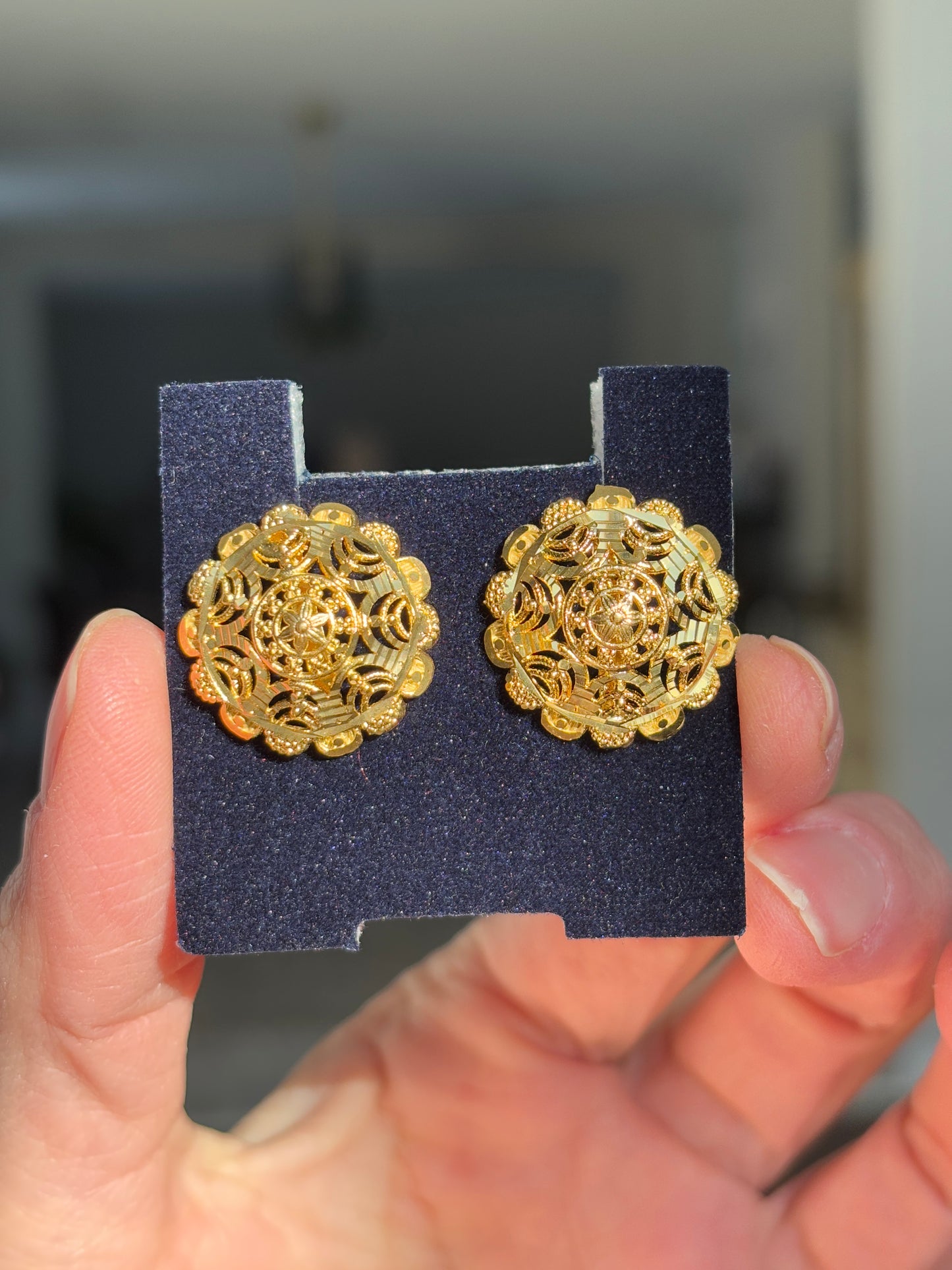Gold look Studs