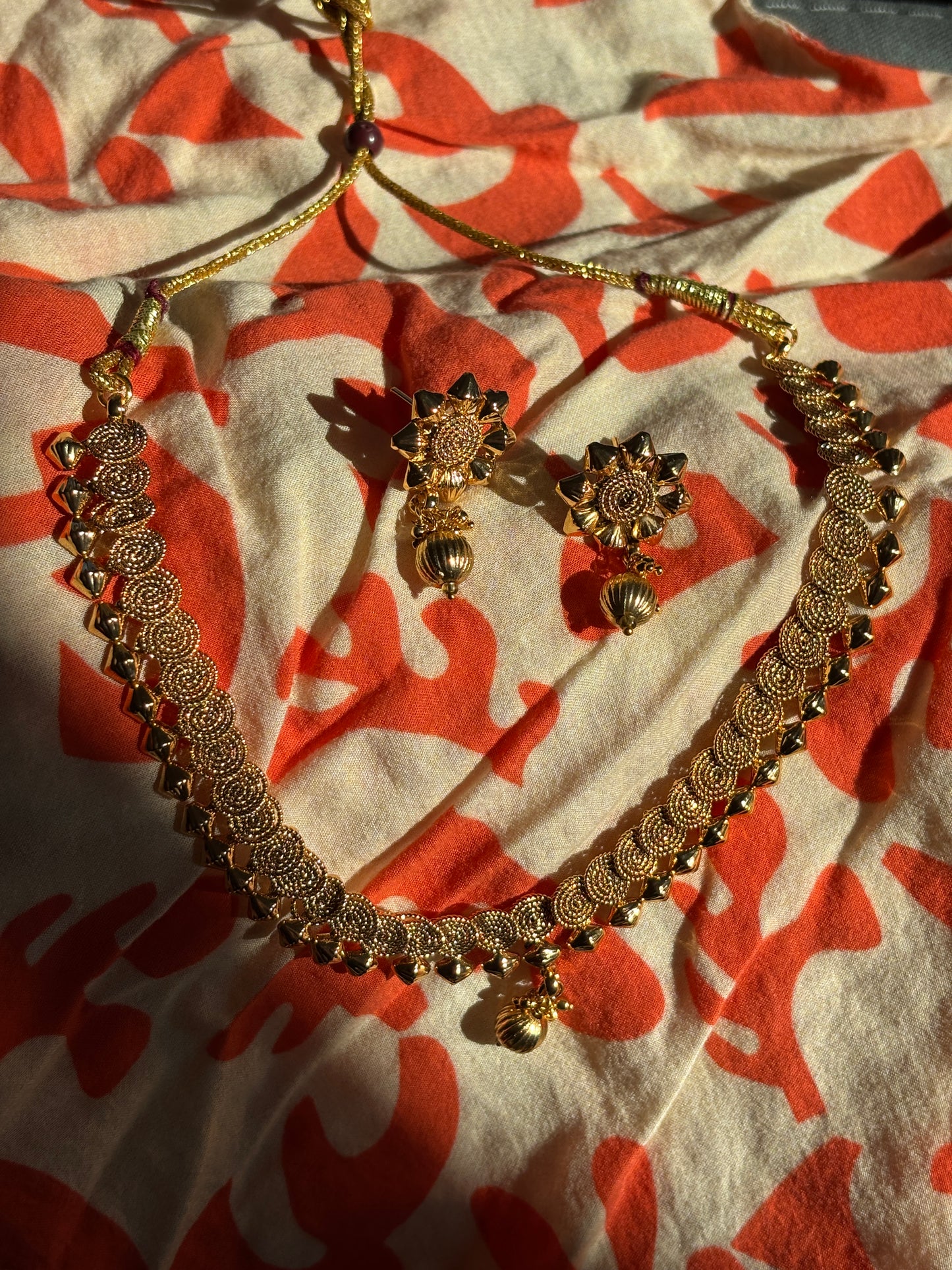 Biya Necklace Set