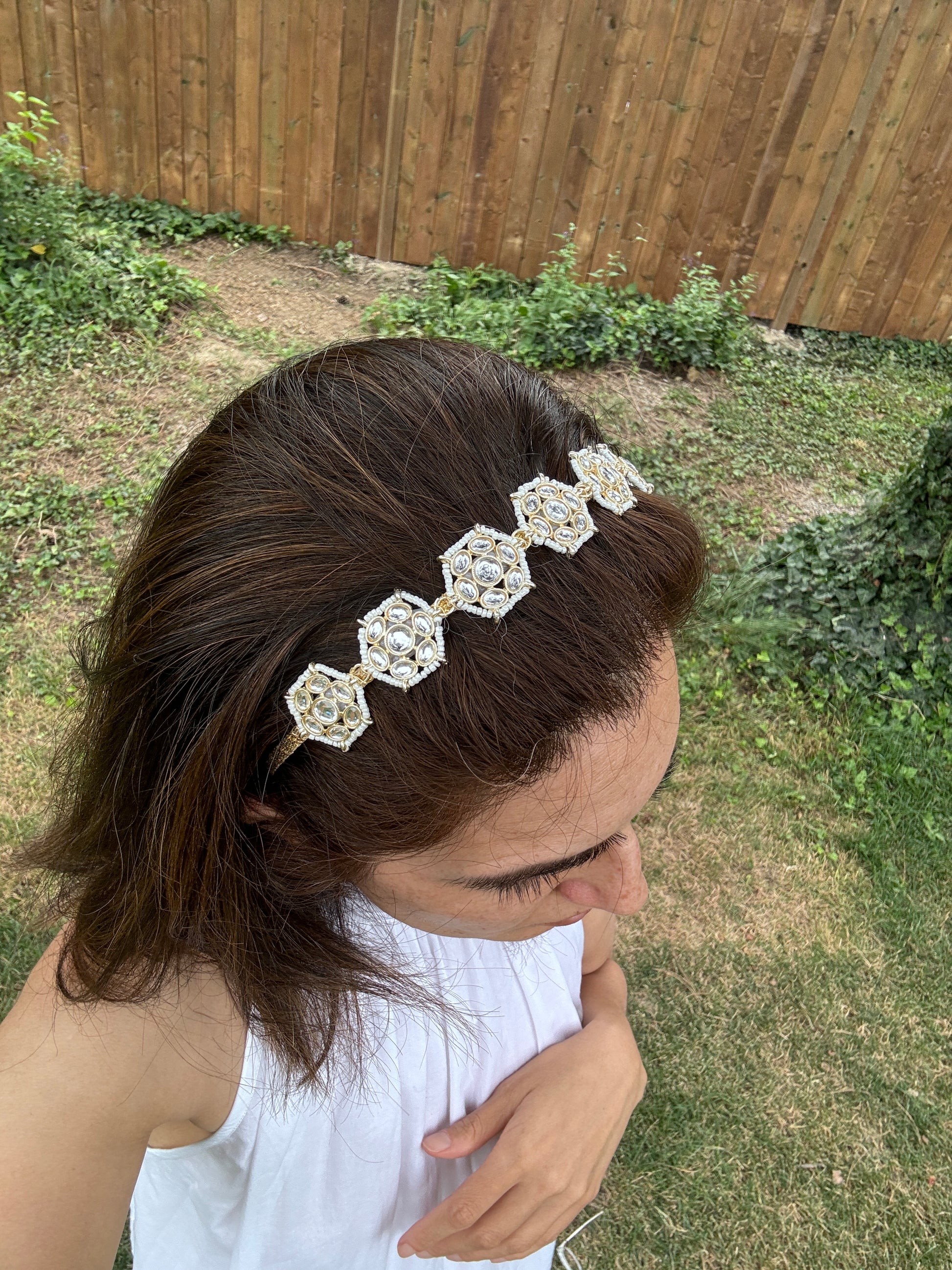 Kundan Hairband - Hair Accessories Online | Begum’s Gems